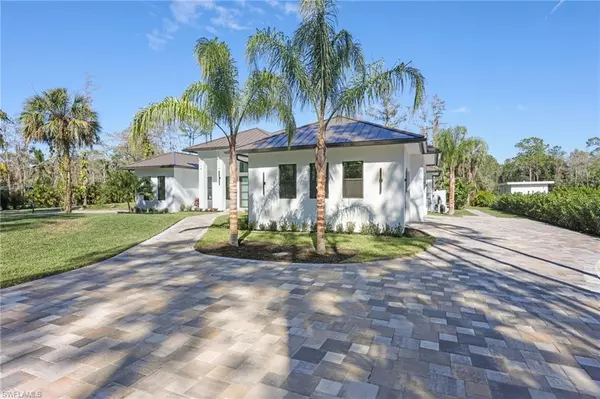 Naples, FL 34119,5211 Coral Wood DR