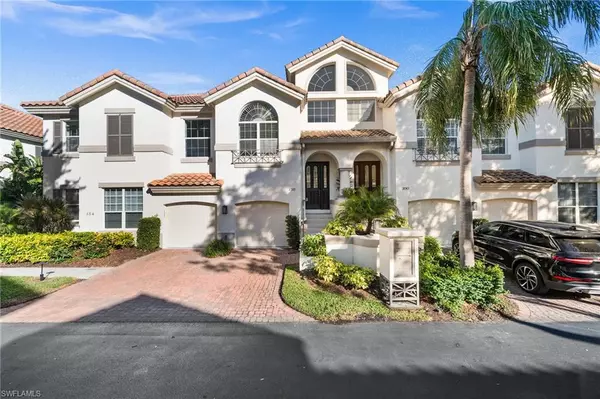 Naples, FL 34103,156 Colonade CIR #1107