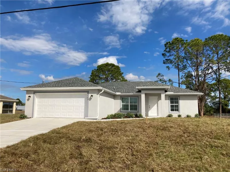 2809 Nadine LN, Lehigh Acres, FL 33971