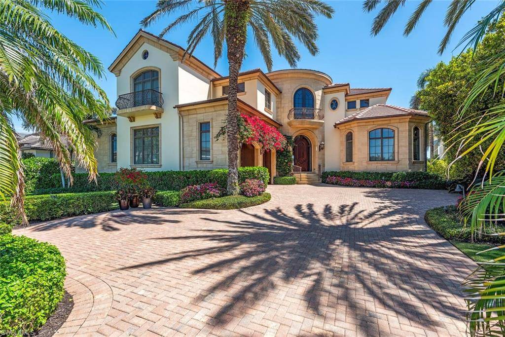Naples, FL 34102,1979 4th ST S