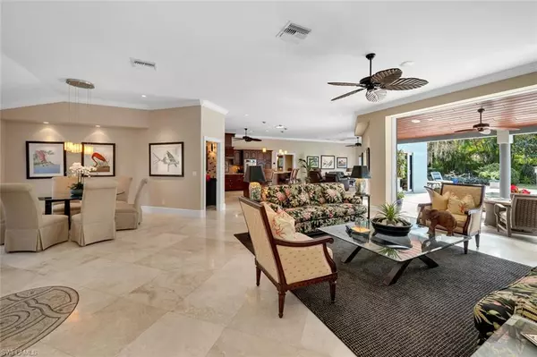 Naples, FL 34105,173 Edgemere WAY S