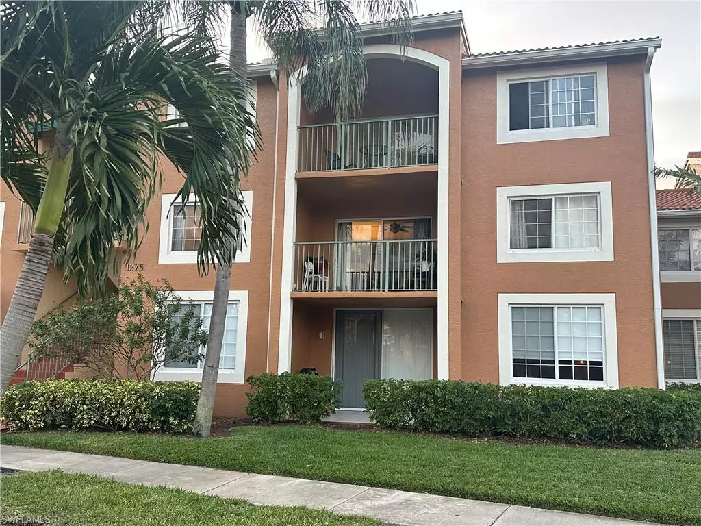 Naples, FL 34104,1275 Wildwood Lakes BLVD #105