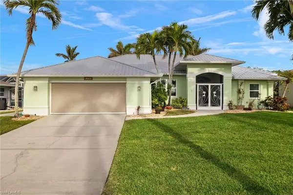 Cape Coral, FL 33904,5235 Skylark CT