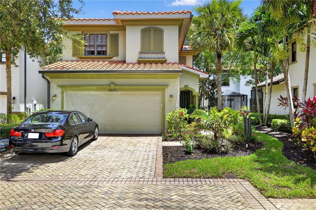 1134 Medan CT N #33, Naples, FL 34113