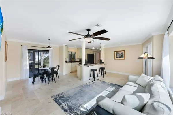 Sanibel, FL 33957,2115 Sunset CIR