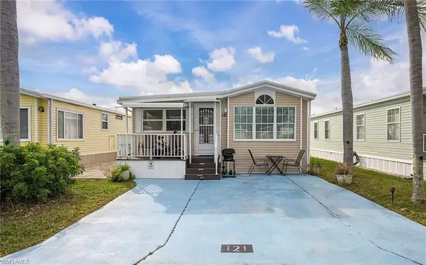 North Fort Myers, FL 33903,121 Caravan CIR