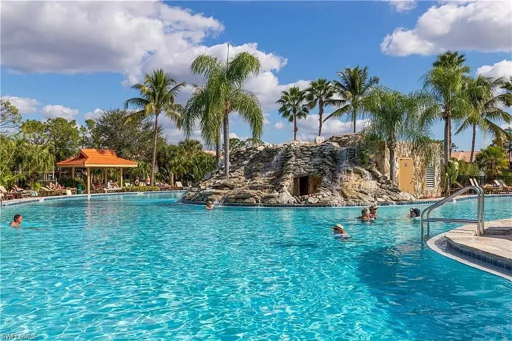 Naples, FL 34112,1715 Windy Pines Drive DR #1505