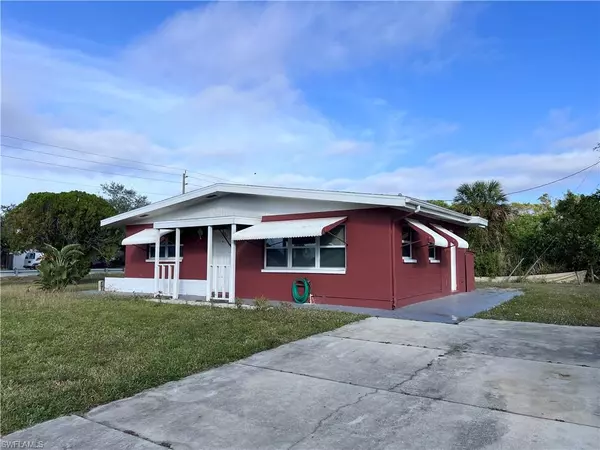 2601 Elmwood ST, Fort Myers, FL 33901