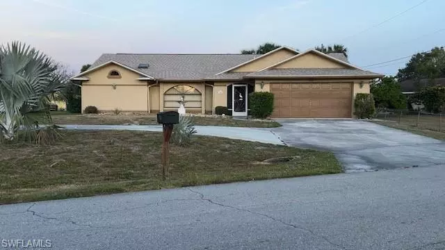 Lehigh Acres, FL 33936,254 David AVE