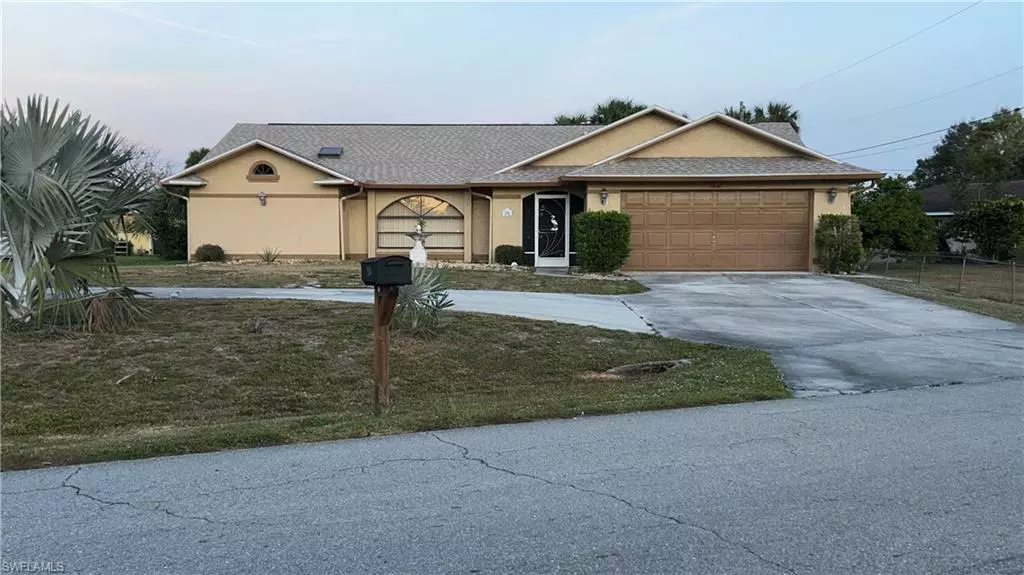 254 David AVE, Lehigh Acres, FL 33936