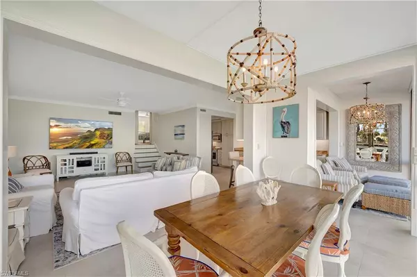 Naples, FL 34102,2258 Gulf Shore BLVD N #O1