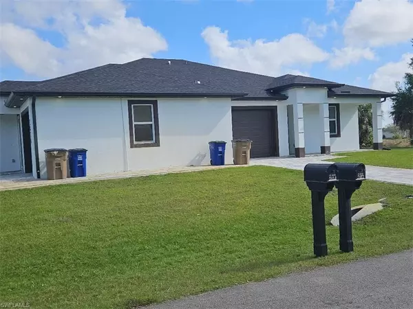 Lehigh Acres, FL 33971,2412/2414 Delta AVE N