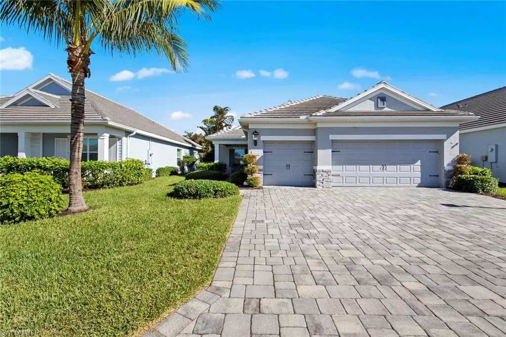 Fort Myers, FL 33908,19819 Coconut Harbor CIR