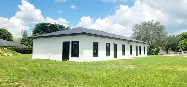 Naples, FL 34116,5255 Coronado PKWY