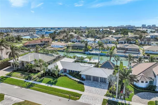 Marco Island, FL 34145,837 Elm CT