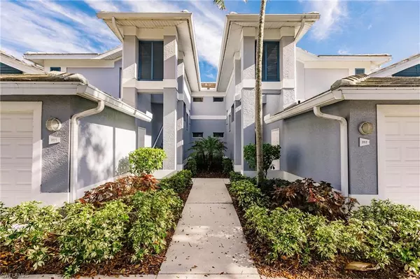 Naples, FL 34110,770 Tarpon Cove DR #201