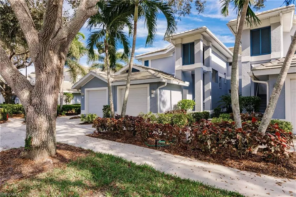 Naples, FL 34110,770 Tarpon Cove DR #201