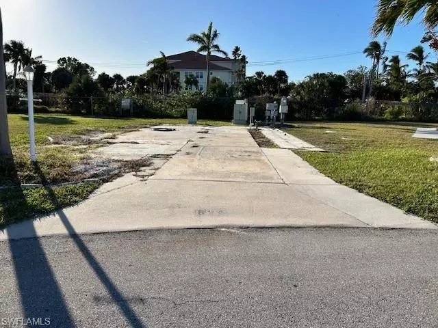 19681 Summerlin RD 596, Fort Myers, FL 33908