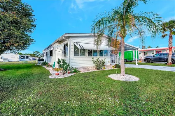 Punta Gorda, FL 33950,6400 Taylor RD #248