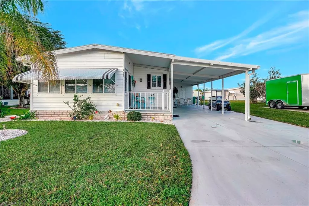 Punta Gorda, FL 33950,6400 Taylor RD #248