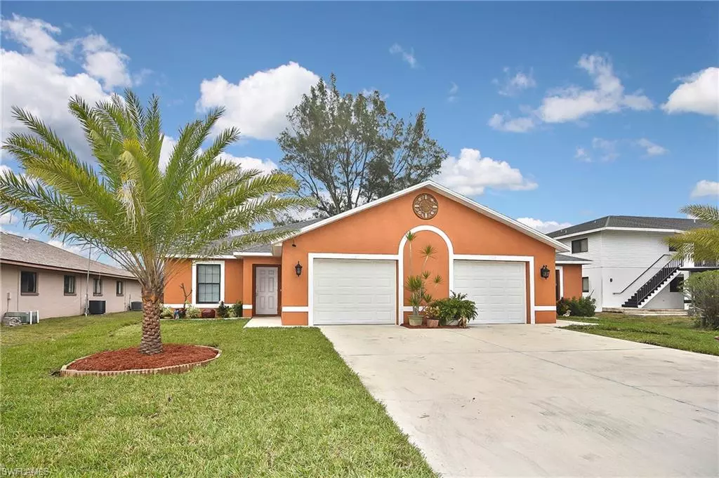 Cape Coral, FL 33914,1423/1425 SW 48th TER