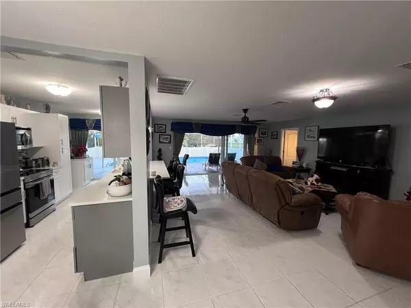 North Fort Myers, FL 33903,4818 Lema CT