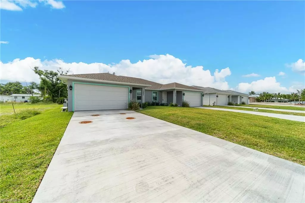 Bokeelia, FL 33922,5667 Genesee Parkway