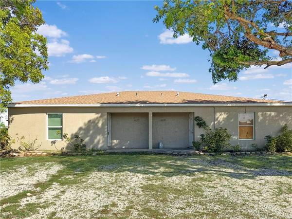 4690/4692 Golfview BLVD, Lehigh Acres, FL 33973