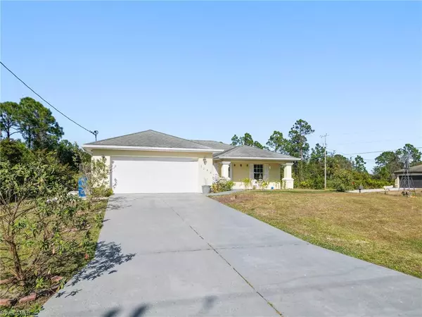 Lehigh Acres, FL 33974,1143 Cove ST E