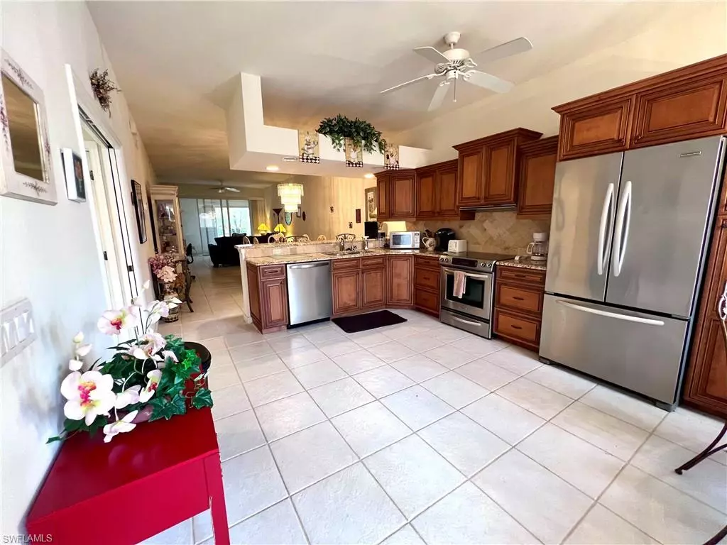 Naples, FL 34112,1670 Windy Pines DR #2507