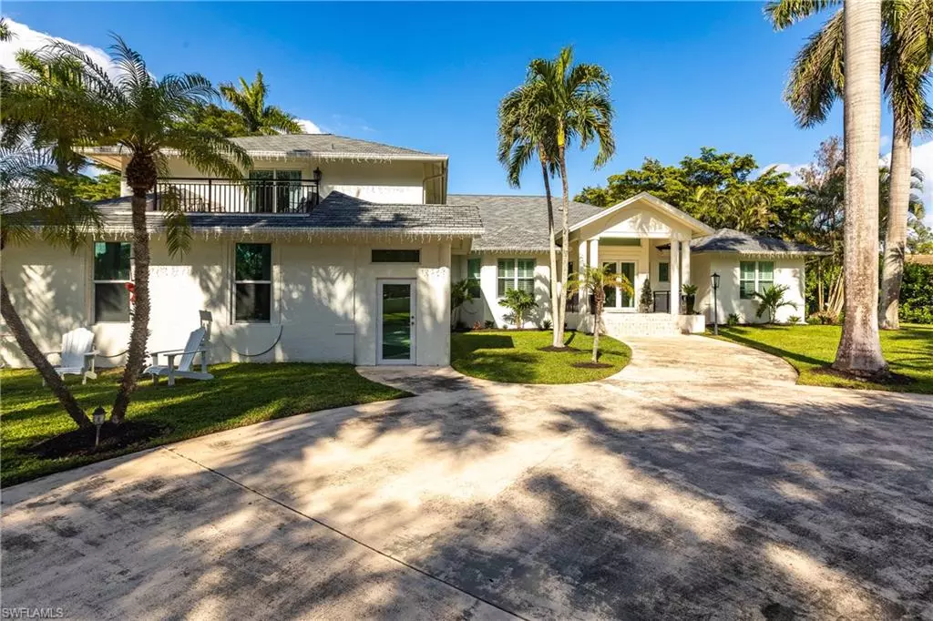 Naples, FL 34119,5791 Shady Oaks LN