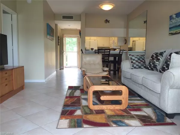 Naples, FL 34105,3324 Olympic DR #322