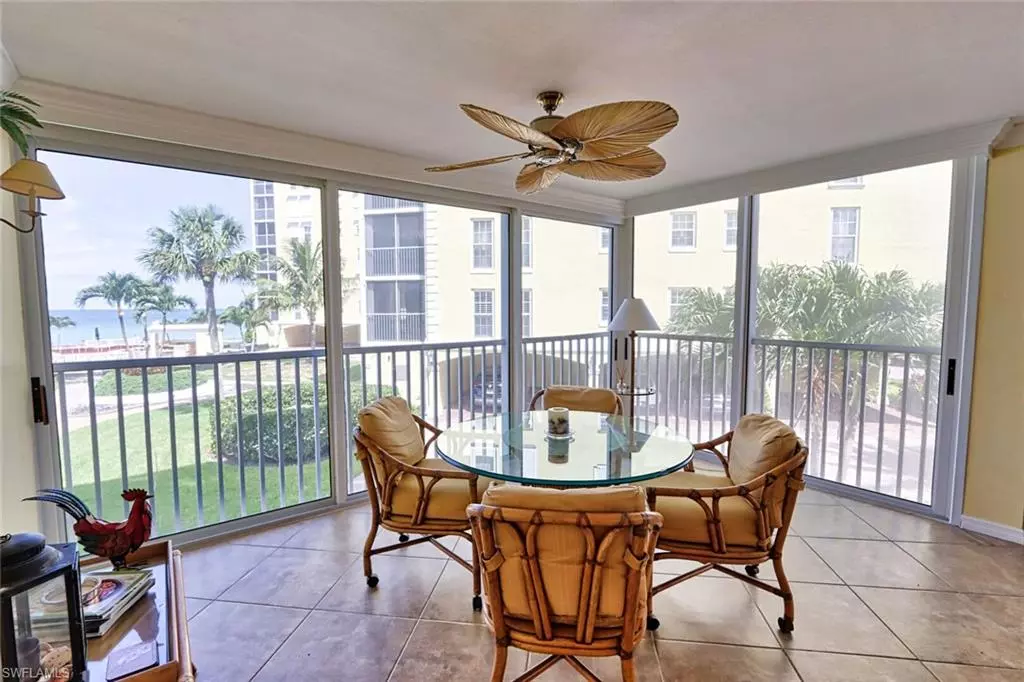 Naples, FL 34103,3483 Gulf Shore BLVD N #105