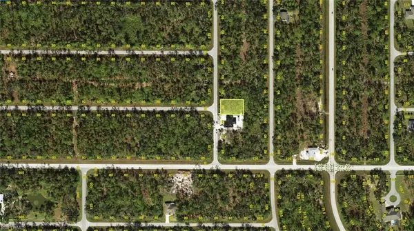 Port Charlotte, FL 33953,492 Friendly ST