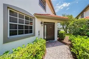 Naples, FL 34119,610 Laguna Royale BLVD #1002