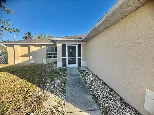 Cape Coral, FL 33914,623 SW 27th TER