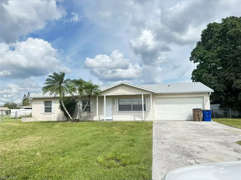 129 Stetson ST, Lehigh Acres, FL 33936