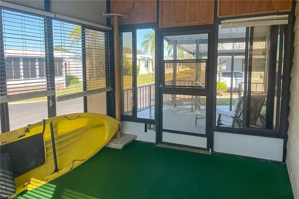 Alva, FL 33920,22 ASHE ST