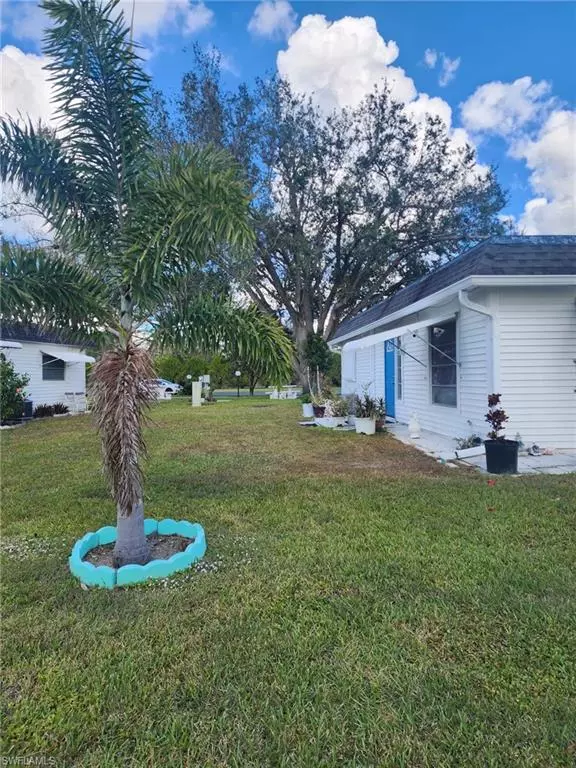 Lehigh Acres, FL 33936,48 Tangelo CT