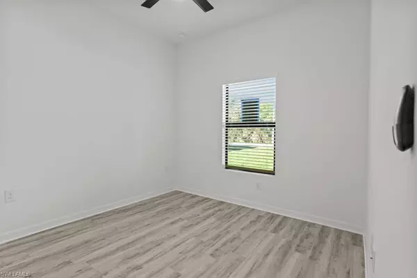 Lehigh Acres, FL 33973,1109-1111 Ichabod AVE S
