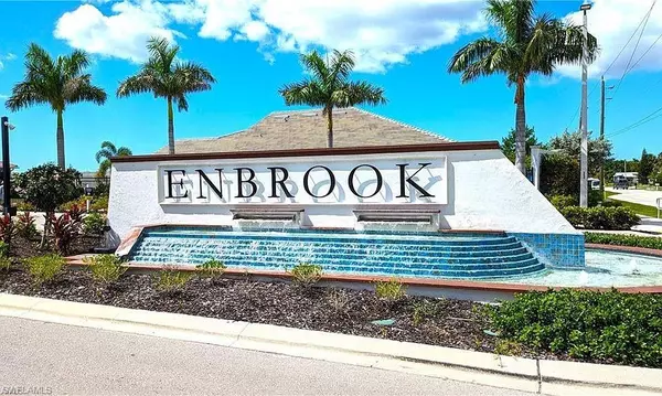 1050 ENBROOK LOOP, Naples, FL 34114