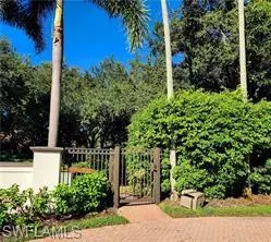 Naples, FL 34108,800 Breakaway LN #103