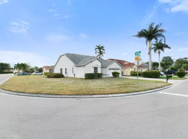 Naples, FL 34104,6625 Cutty Sark LN