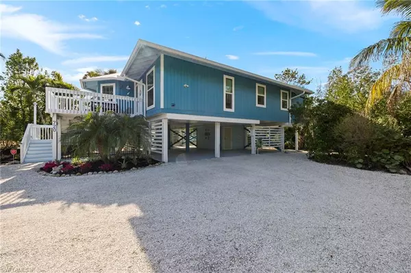 Sanibel, FL 33957,720 Elinor WAY