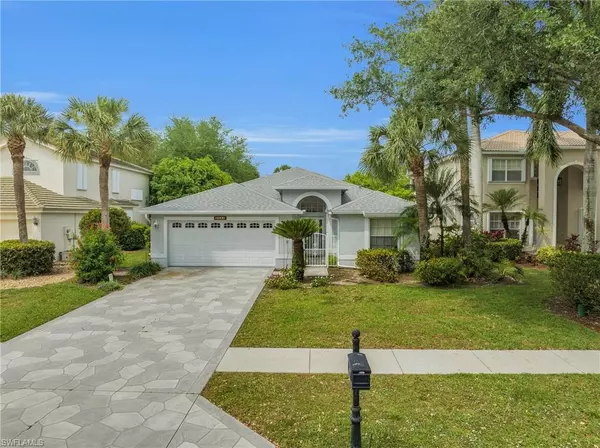 2043 Morning Sun LN, Naples, FL 34119