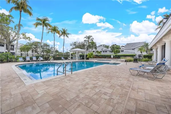 Fort Myers, FL 33908,16321 Fairway Woods DR #705