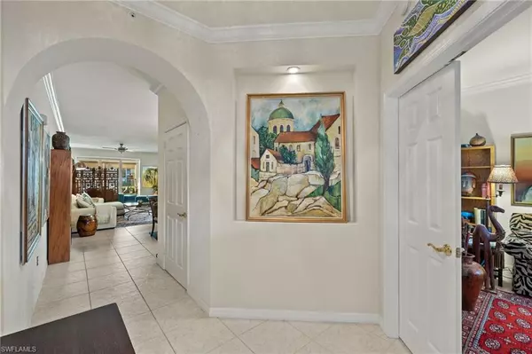 Naples, FL 34109,2155 Cay Lagoon DR #411