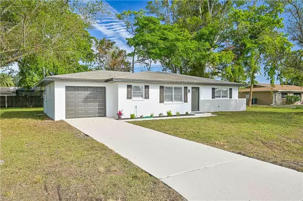 2219 Ivy AVE, Fort Myers, FL 33907