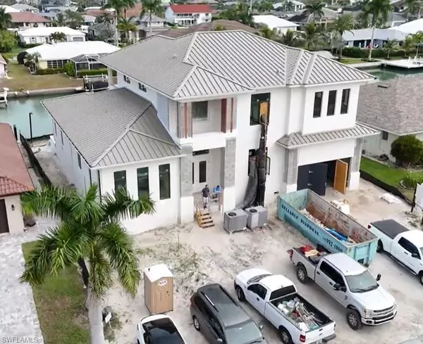 Marco Island, FL 34145,826 Magnolia CT