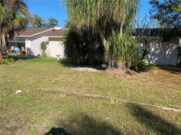 1819 Se 13th Terrace, Cape Coral, FL 33990